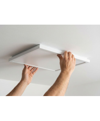Pantalla LED rectangular con marco metálico